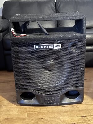 [Verschenke] Line 6 LowDown Combo-Gehäuse mit 15" Speaker und Horn