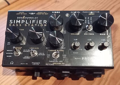 DSM Simpifier Bass-Station, fast NEU