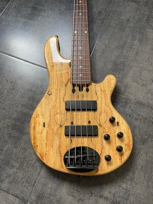 Lakland Skyline 55-01 Deluxe Spalted Maple