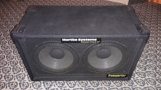 HARTKE "Transporter  HS 210 T" Bassbox zu verkaufen!