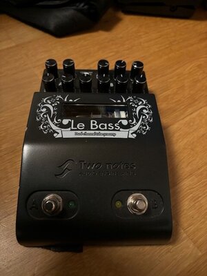 Two Notes Le Bass Preamp