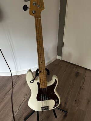 Reserviert! Fender American Professional 2 Precision Bass, OLW