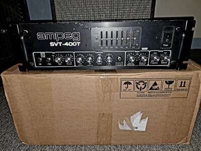 Ampeg SVT 400t