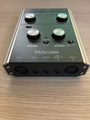 Tascam2.jpg