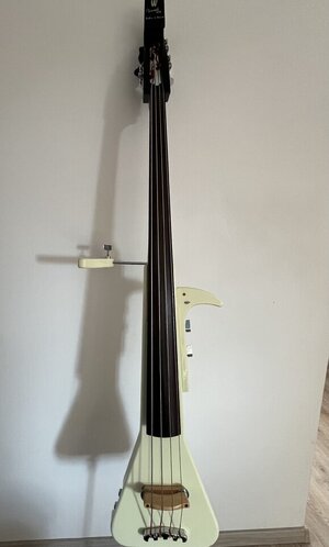 WARWICK TRIUMPH LITE