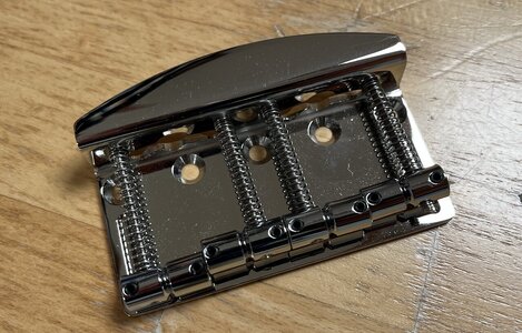 Hipshot Vintage Bass Bridge ((Model 5C400C750) - neu/unbenutzt