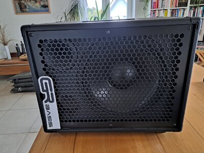 GR BASS 112H Bassbox 450 Watt 8Ohm neuwertig