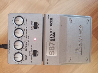 Ibanez SB7 Synthy Pedal