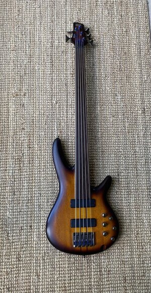 Ibanez 5Saiter Fretless Bass SRF 705 BBF