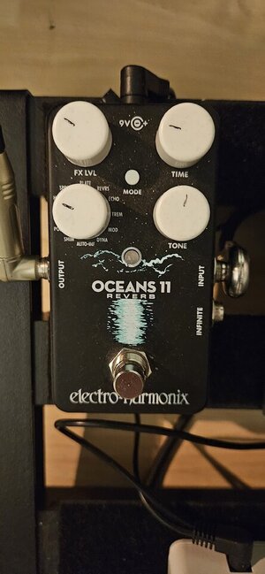 Electro Harmonix Oceans 11 Reverb