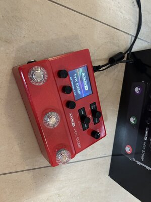 Line 6 HX Stomp red edition