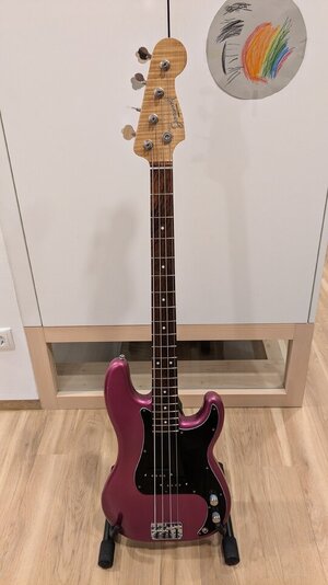 Docwood Precision Bass Metallic Purple Custom Bass Fender PU