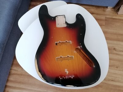 Göldo Jazz Bass Body Relic Korpus 4-Saiter