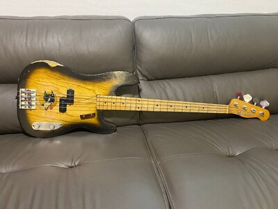 Fender Mike Dirnt roadworn Precision Bass Sammlungsauflösung