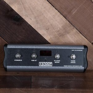 Suche Fender Footswitch TBFS-4 für TB-1200/TB-600 Amp