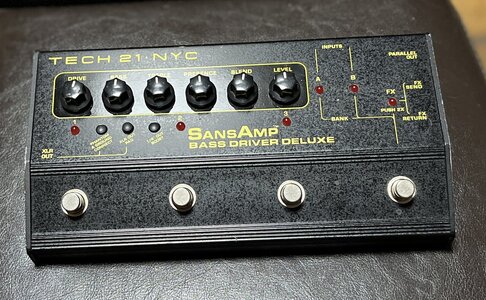 Sansamp Programmable Bass Driver Deluxe