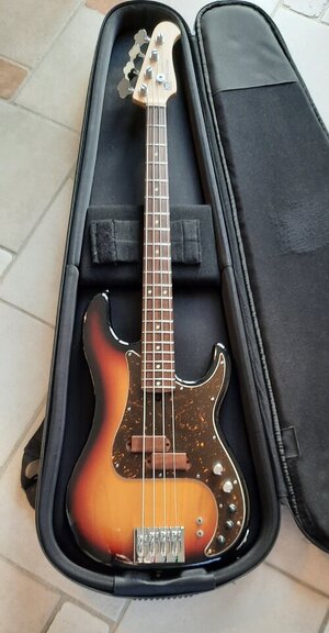 XOTIC XP-1T PRECISION BASS