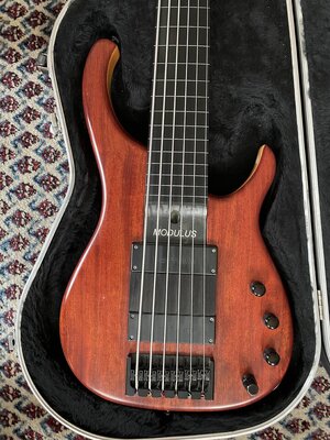 Modulus Quantum Q6 Fretless