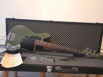 Verkauf / Tausch: Valiant Jupiter Bass gegen Shortscale