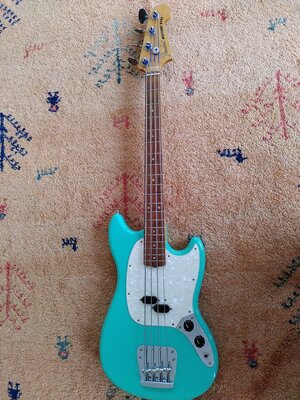 Fender Vintera 60s Mustang Bass Sea Foam Green