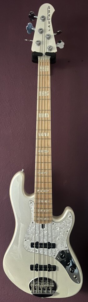 Lakland DJ5 Skyline 5 Saiter weiß