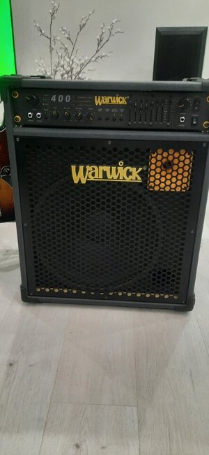 Warwick Wamp 400  Combo