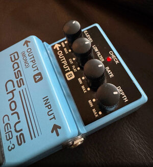 BOSS CEB-3 Bass Chorus Effektgerät in tadellosem Zustand !!!