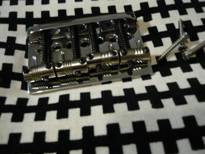 ##Reserviert## Fender American Standard Bass Bridge (3 Screws / Through Body)