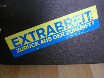 Vintage EXTRABREIT Sticker.... (... + Washburn Scavenger Made in Japan + original Case gratis)