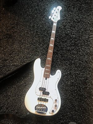 Lakland Skyline 44-64 Custom 4