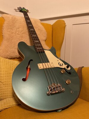 Epiphone Jack Cassady Bass (geplekt) inkl. Koffer