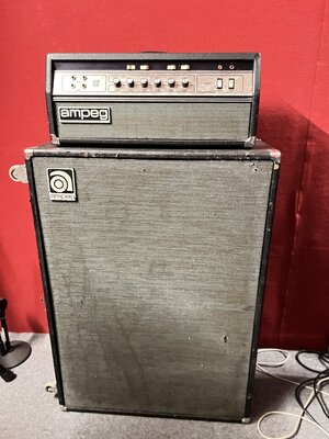 Ampeg B25B :: Amp & Box