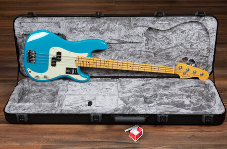 SUCHE: Fender American Professional II Precision Miami Blue