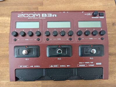 Zoom B3N Multieffektgerät