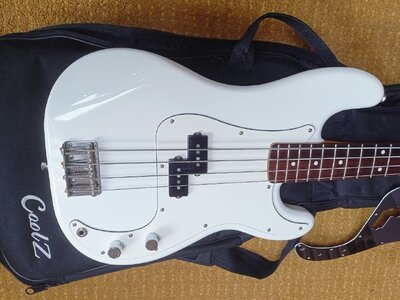 Coolz/Fujigen Precision Bass Japan