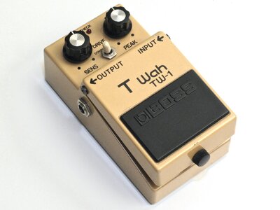 BOSS T WAH TW-1 - AUTO WAH-WAH PEDAL 80ER JAHRE !!!