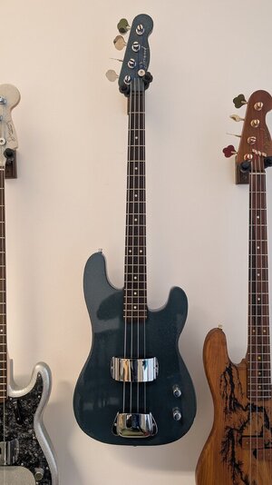 Docwood ´51 Precision Bass Navy Sparkle