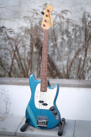 1973 Fender Mustang Bass Competition Burgundy/Blue