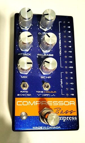 RESERVIERT für Swordsman3311- Empress Bass Compressor Blue Spk