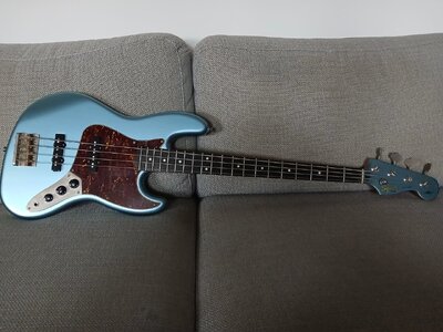 Squier Jazz Bass James Johnston