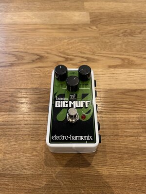 EHX Bass Big Muff Nano