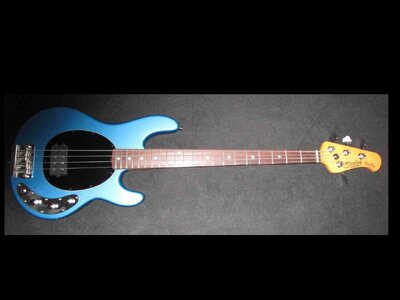 Sterling by Musicman Ray24 Classic