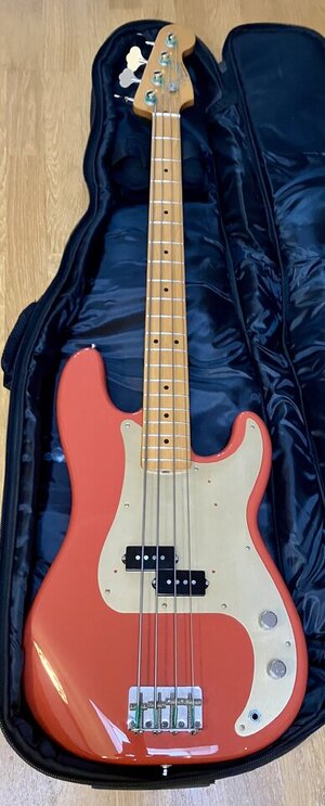 Fender 50s Precision Bass Fiesta Red