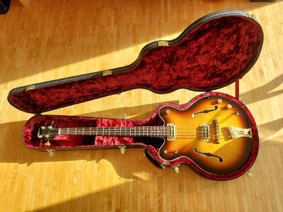 Gretsch G6072