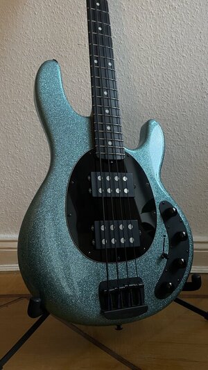 Music Man USA Stingray 4 Special HH - Aqua Sparkle & Case