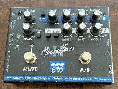 EBS Microbass 2 incl Manual