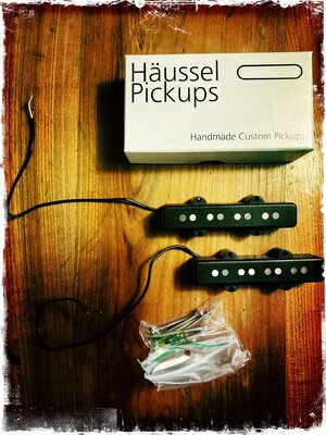 Häussel Jazzbass 4-string sidebyside humbucker im Set