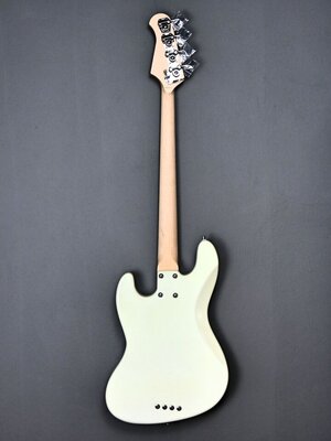 US Lakland 44-60 b - web.jpg