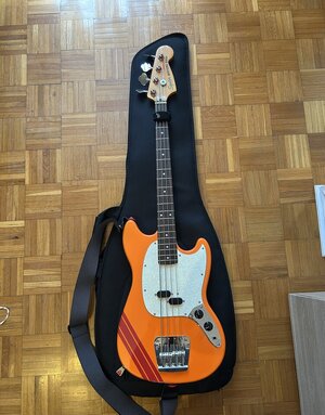 Squier FSR Classic Vibe 60s Competition Mustang Bass