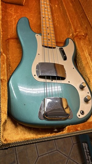 Fender Custom Shop Precision 57